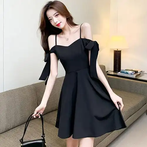 性感一字肩吊带收腰a字连衣裙女夏季小个子日常款小礼服裙赫本风