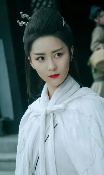 《剑王朝》【白山水】张维娜
