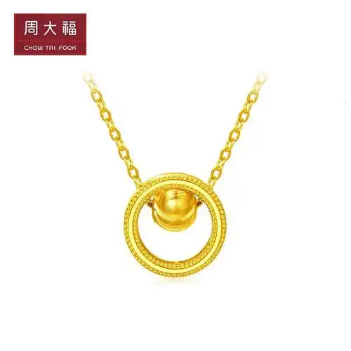 新款周大福珠宝首饰简约圆环足金金项链吊坠计价f222612精品