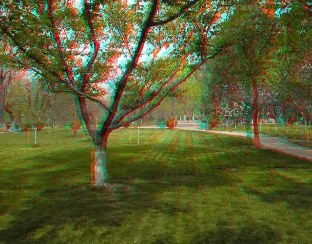 3d眼镜是越薄效果越好.