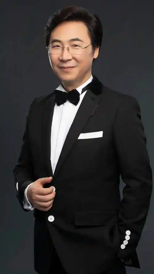 廖昌永领衔,与csso献礼上音新时代版《长征组歌》