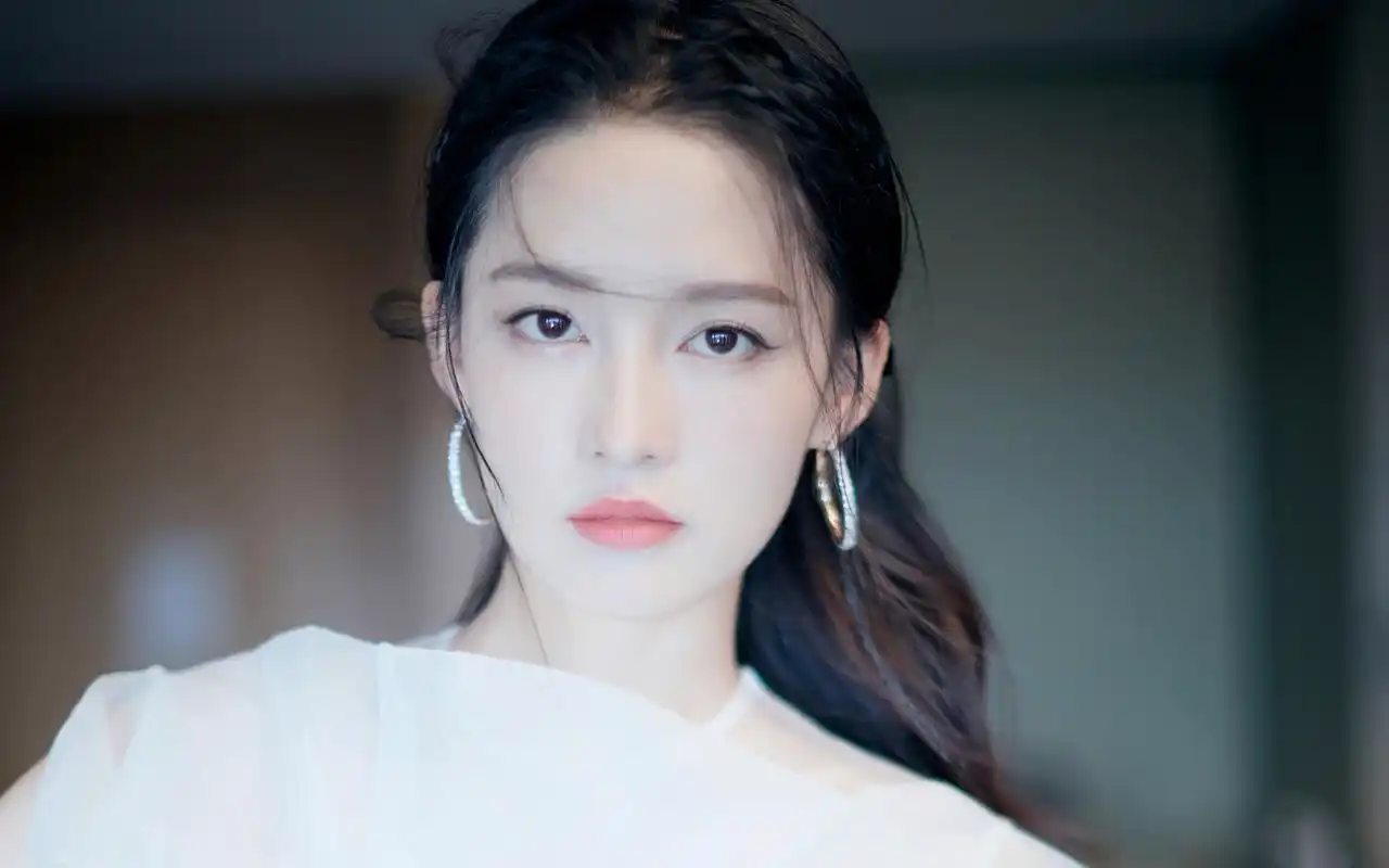 李沁白裙仙气高清桌面壁纸高清大图预览1920x1200_大陆明星下载_美桌