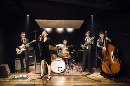 12月27日与doublebeat乐队相约青岛