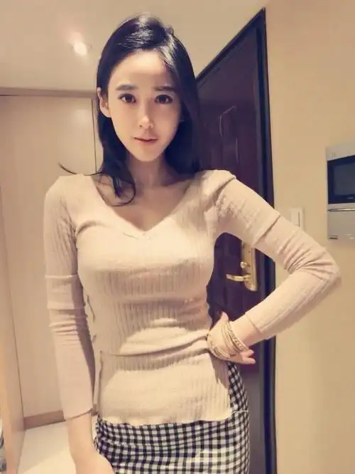 美胸-花瓣网|陪你做生活的设计师 | 李成敏