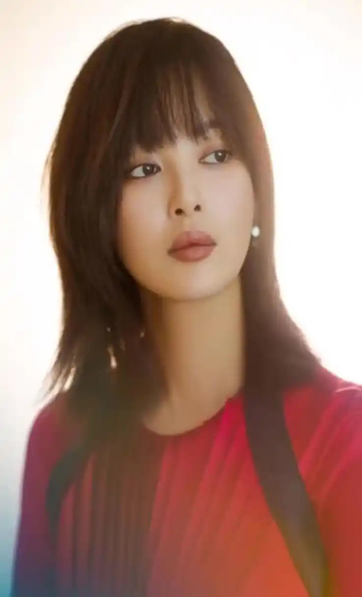 明星辛芷蕾的嘴唇是天生还是整容,一张高级脸,网友直呼性感女神