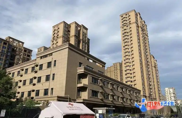 北京东四环某小区房价比周边低一半你敢买么