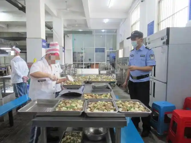 新康监狱严把三关加强罪犯伙房管理