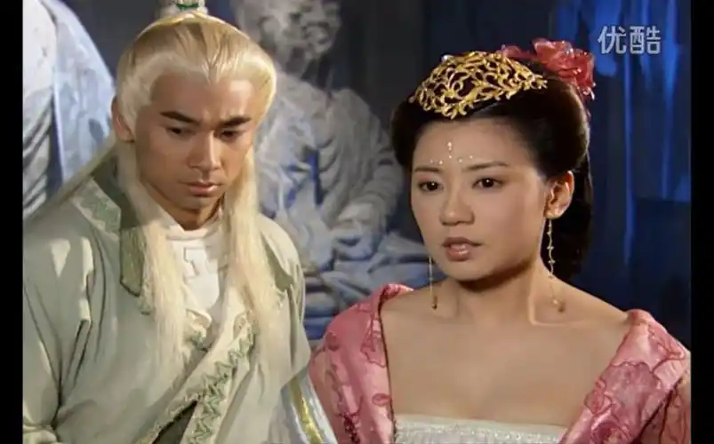 至尊红颜破庙躲避媚娘小多相认