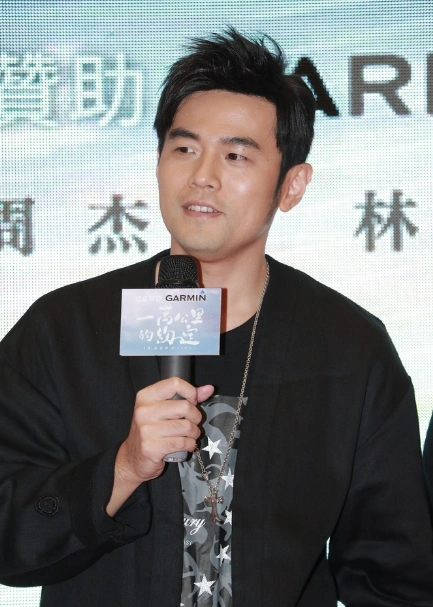 5 周杰伦家庭事业双丰收 心宽体胖现双下巴