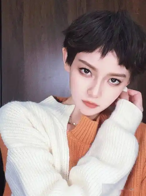 春天精灵超短发30款