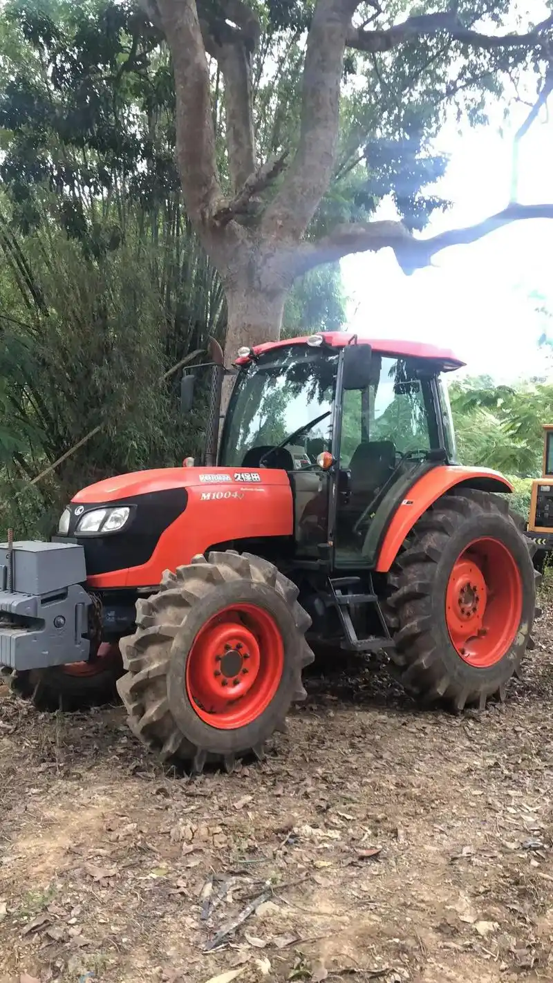 7年油漆这么亮几千小时.久保田1004拖拉机,怎 - 抖音