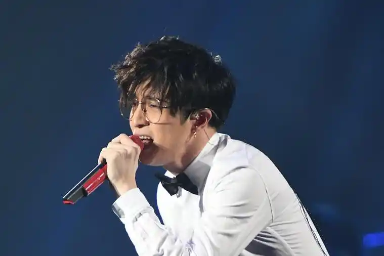 薛之谦儿子小雪糕 薛之谦儿子小雪糕,薛之谦曾在某综艺节目中透露,小