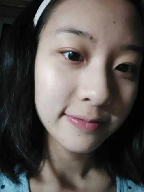 身为真正的素颜美女是种怎样的体验?