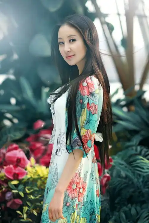 舒畅无量天扮老挑战大年龄跨度图