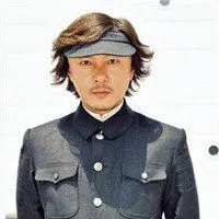 民国复古风男生头像【点击鼠标右键下载】