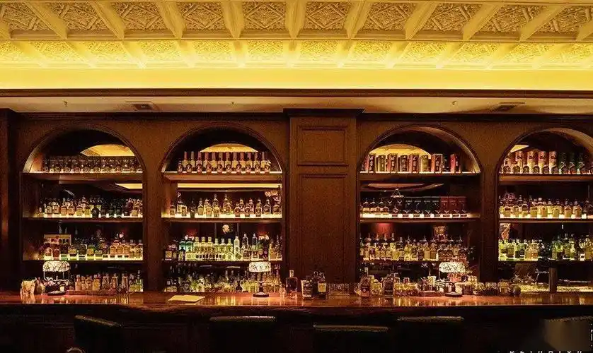 要火英伦复古风威士忌吧北海也有了