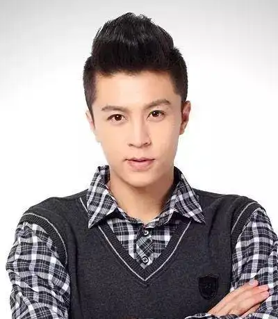 帅气男生短发发型,男生有什么帅气的短发发型图片图5