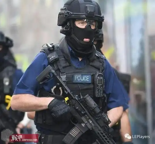 伦敦大都会警察厅 特种枪械指挥部武装处突车 arv|泰瑟|arv_网易订阅