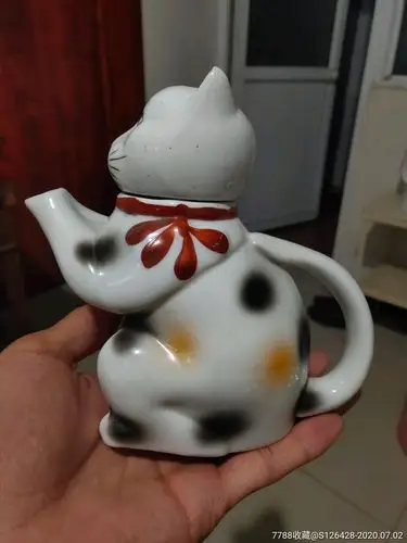 猫型茶壶底款少见