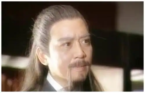 67岁"黄药师"罕现身,两鬓斑白越老越帅,婚后享受丁克30年|骆应钧