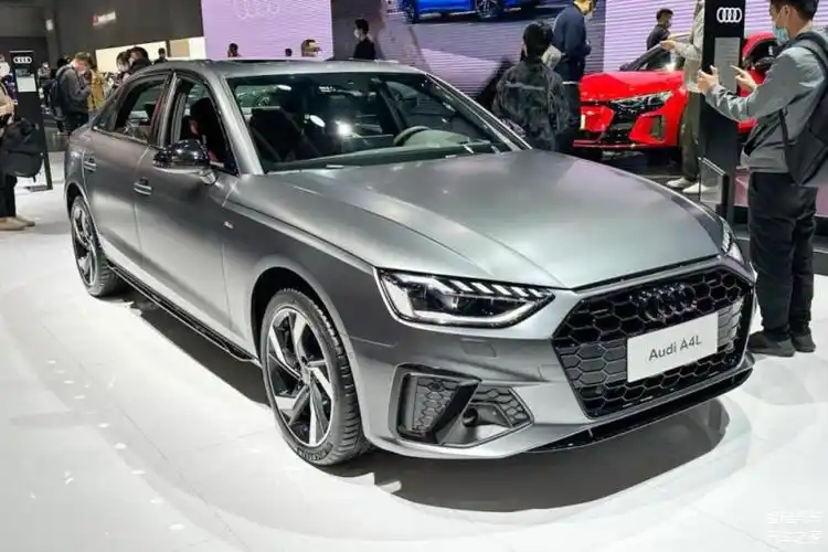 2024款奥迪a4l上市3218万起这次会降多少