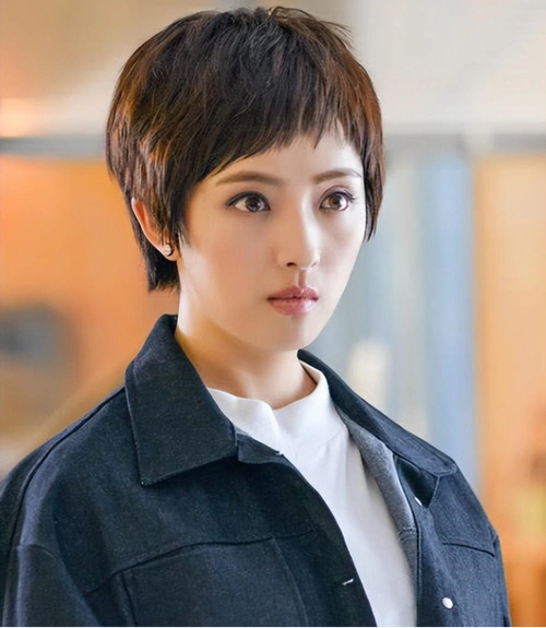 十年后再看《特种兵火凤凰》,安然婚姻美满,唐笑笑形象颠覆变化