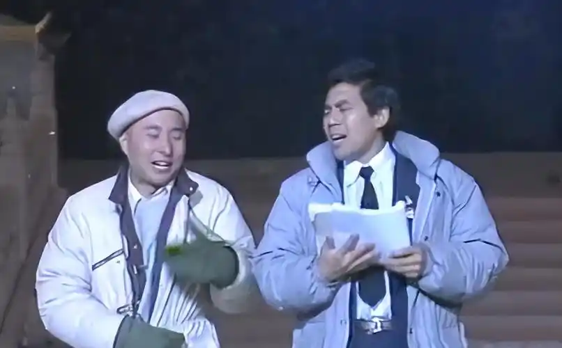 陈佩斯春晚回忆录:光膀子演出背后的辛酸,他为何被紧急送医?