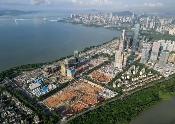 俯瞰深圳湾超级总部基地