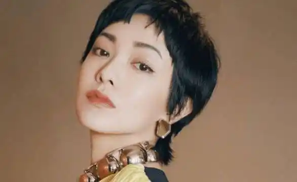 80后演员郭采洁,给人的感觉一直是娇小可爱,但演绎技巧却很出众