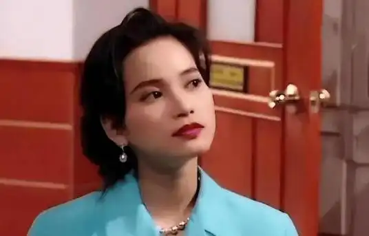 没500万不嫁的樊亦敏曾嫌吴京穷配不上她现在过得怎样