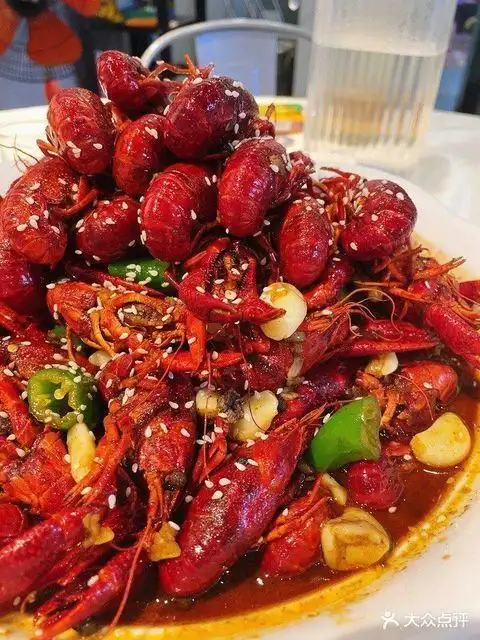 精品十三香龙虾图片