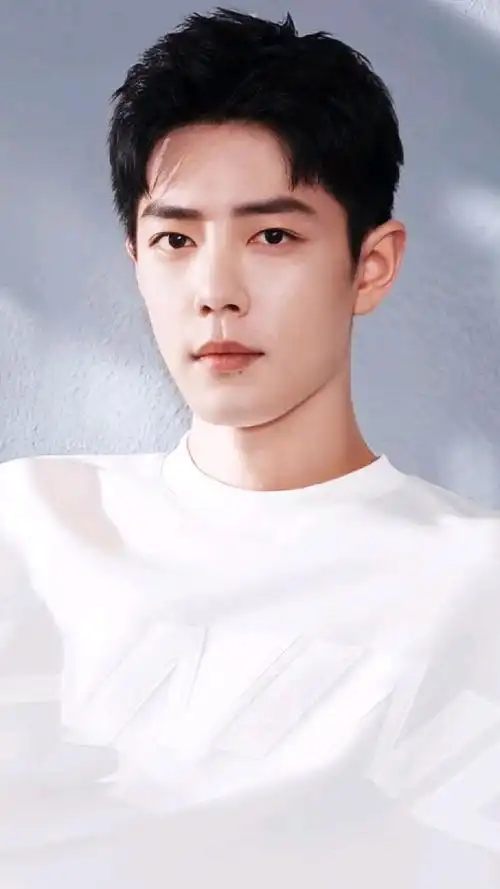 肖战李宁拍摄,清爽帅气的运动风,尽显肖战阳光魅力