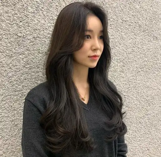 女人味十足的长卷发