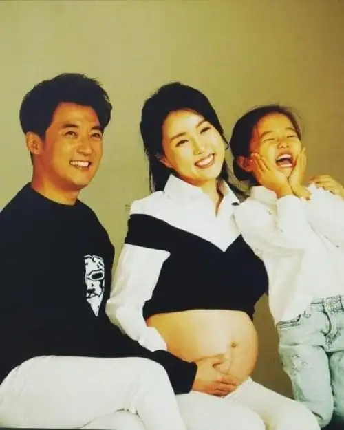 安在旭的电视剧49岁安在旭二胎得子