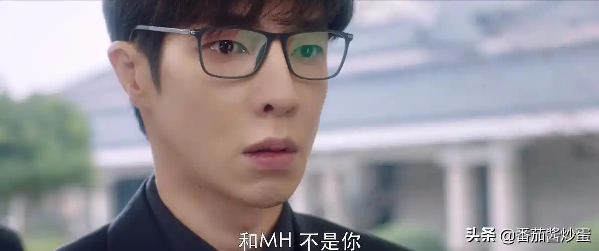 半是蜜糖半是伤美强惨男二杜磊原名太搞笑编剧你是故意的