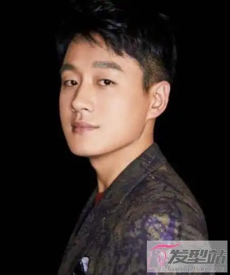 国字脸男生适合什么发型时髦帅气尽显阳刚男人味