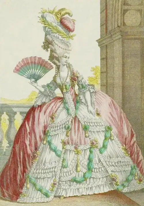 一文看懂欧洲蓬蓬裙的300年