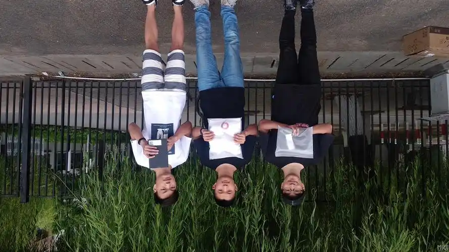 【miui最美毕业季】青春不散场,我们不分开 - 华东校园