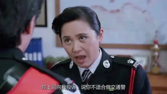 逃学威龙2重案组小胡子说0周星星是低级警察星爷霸气辞职