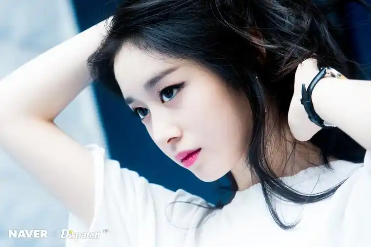 朴智妍(park jiyeon)
