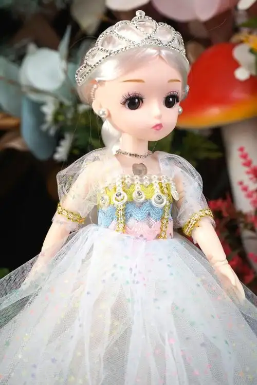 可爱洋娃娃带灯光音乐皇冠女王婚纱公主儿童生日礼品女孩玩具批发