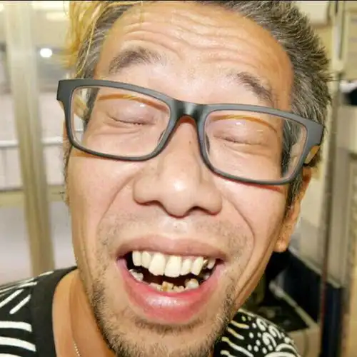 我弟微信头像引发的大规模讨伐图丑慎进啊啊啊啊