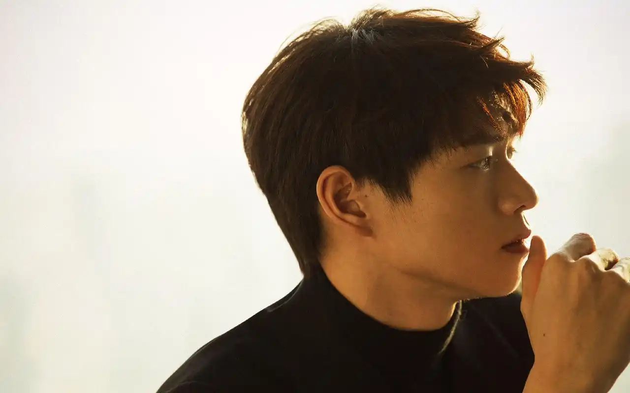 魏大勋帅气写真高清图片桌面壁纸