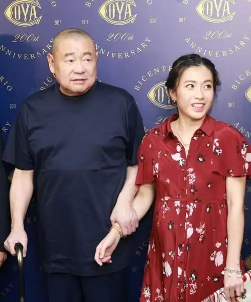 女星收割机刘銮雄:半生风流成女明星狙击手,甘比成最后赢家?