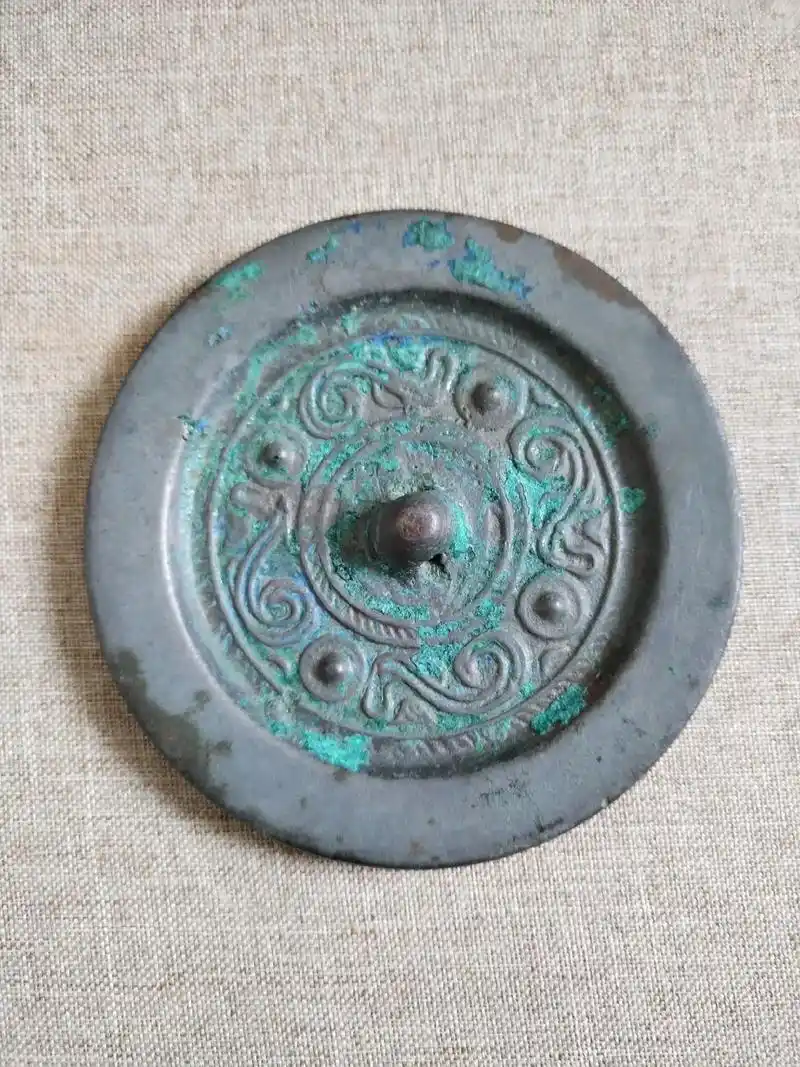 宋四乳四螭镜#铜镜 - 抖音