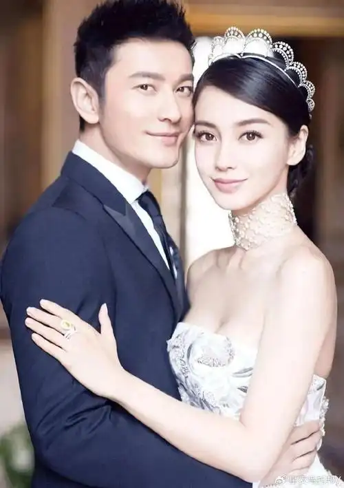 黄晓明当初带着孩子做了亲子鉴定,得知事情的真相后怒不可遏,这才决定