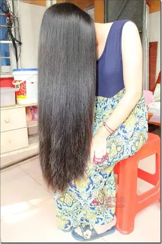 剪下妹子柔顺光泽秀发-发之美161#(70) 剪发_中国长发