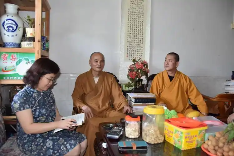 新闻| 探访又果法师的足迹:南华寺种地种成"劳动模范"