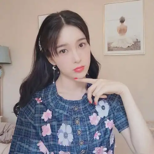 赵樱子穿搭忒甜,什么风格都能驾驭住 网友:不愧是赵小仙