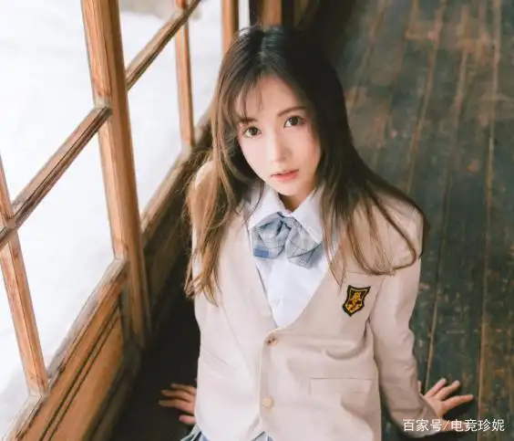 虎牙主播丸子呦中秋问候,拉开长微博却画风突变,原来你是这样的